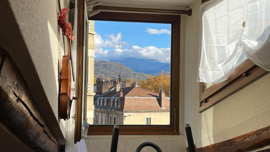 Cosy And Calm In Grenoble City Heart With Free And Large Parking Q-Park Chavant Zewnętrze zdjęcie